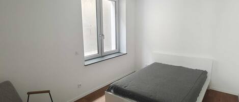 Wi-Fi gratuit, draps fournis