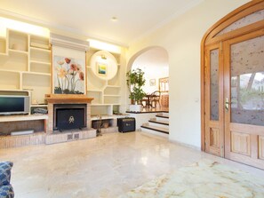 Interior - Ferienvilla "Costa d'en Blanes". by Interhome (Bendinant)