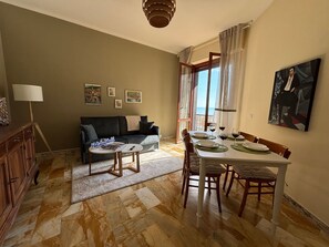 Dining - Casa Nina von Holiday World by Interhome (Chiavari)