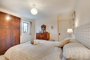 Iron/ironing board, travel crib, free WiFi, bed sheets - 2 Bed in Pwllheli (oc-nythyw) (Llanengan)