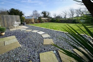 Terrace/patio - 2 Bed in Pwllheli (oc-nythyw) (Llanengan)
