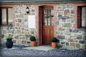 Exterior detail - 2 Bed in Pwllheli (oc-nythyw) (Llanengan)