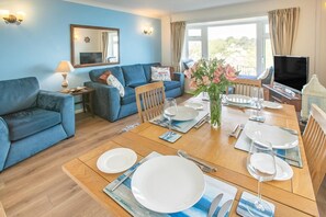 TV - 2 Bed in Looe (oc-l30026) (Looe)