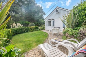 Outdoor dining - 2 Bed in Looe (oc-l00055) (Trelawne)