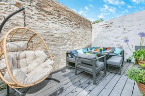 Outdoor dining - 4 Bed in Fowey (oc-chview) (Fowey)