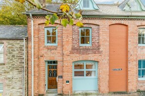 Exterior - 2 Bed in Fowey (oc-ccoun2) (Fowey)