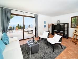 DVD player - Casa Pascal by Interhome (Chio)