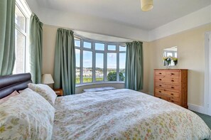 3 Schlafzimmer, Bügeleisen/Bügelbrett, kostenloses WLAN