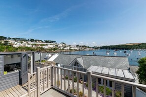 Terrace/patio - 2 Bed in Fowey (oc-ccgree) (Fowey)