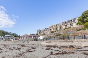 Exterior - 3 Bed in Looe (oc-l10097) (Looe)