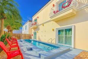 Pool - NEW! 100 Steps to Beach * Great Value * Pool (South Padre Island)