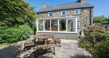 4 Bed in Aberdaron (oc-fl055)