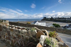 Beach - 5 Bed in Pwllheli (oc-monaxx) (Abersoch)