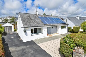 Exterior - 4 Bed in Pwllheli (oc-morgra) (Abersoch)