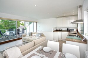 Interior - 2 Bed in Pwllheli (oc-45caed) (Abersoch)