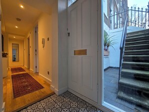 Interior - New Stylish Garden Apartment • Heart of Bloomsbury • Near British Museum (London)