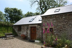 Exterior - 2 Bed in Begelly (oc-pw526b) (Begelly)
