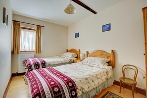 Iron/ironing board, free WiFi, bed sheets - 2 Bed in Lyng (oc-864) (Lyng)