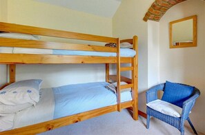 Iron/ironing board, travel cot, free WiFi, bed sheets
