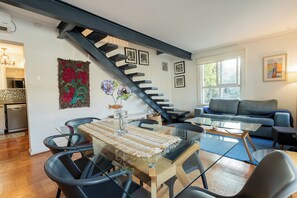 Interior - Modern Duplex in Providencia Perfect for Groups (Providencia)