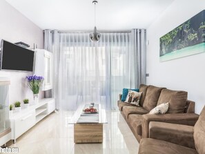 TV - "Sunny Villa" mit Schwimmbad by Interhome (Torrevieja)