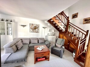TV - Casa Palme by Interhome (Playa Honda)