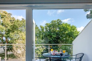 Dining - 2 Bed in Llanbedrog (oc-3glyny) (Llanbedrog)