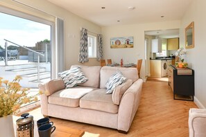TV - 2 Bed in Abersoch (oc-taflia) (Abersoch)