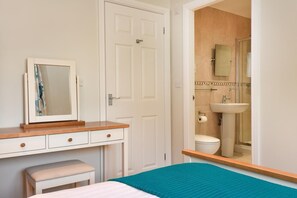 Iron/ironing board, free WiFi - 2 Bed in Abersoch (oc-taflia) (Abersoch)