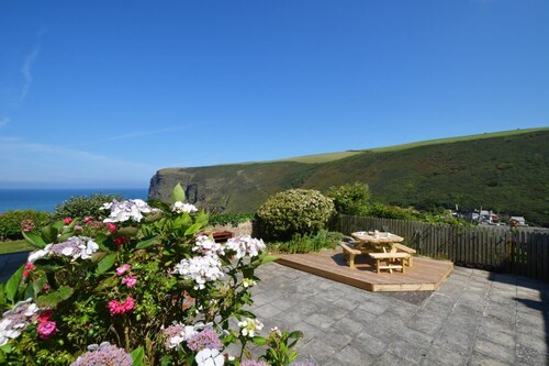 2 Bed in Crackington Haven (oc-p00596)