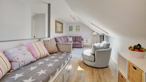 Living area - 2 Bed in Crackington Haven (oc-p00596) (Crackington Haven)