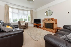 TV - 4 Bed in Abersoch (oc-dolwar) (Abersoch)