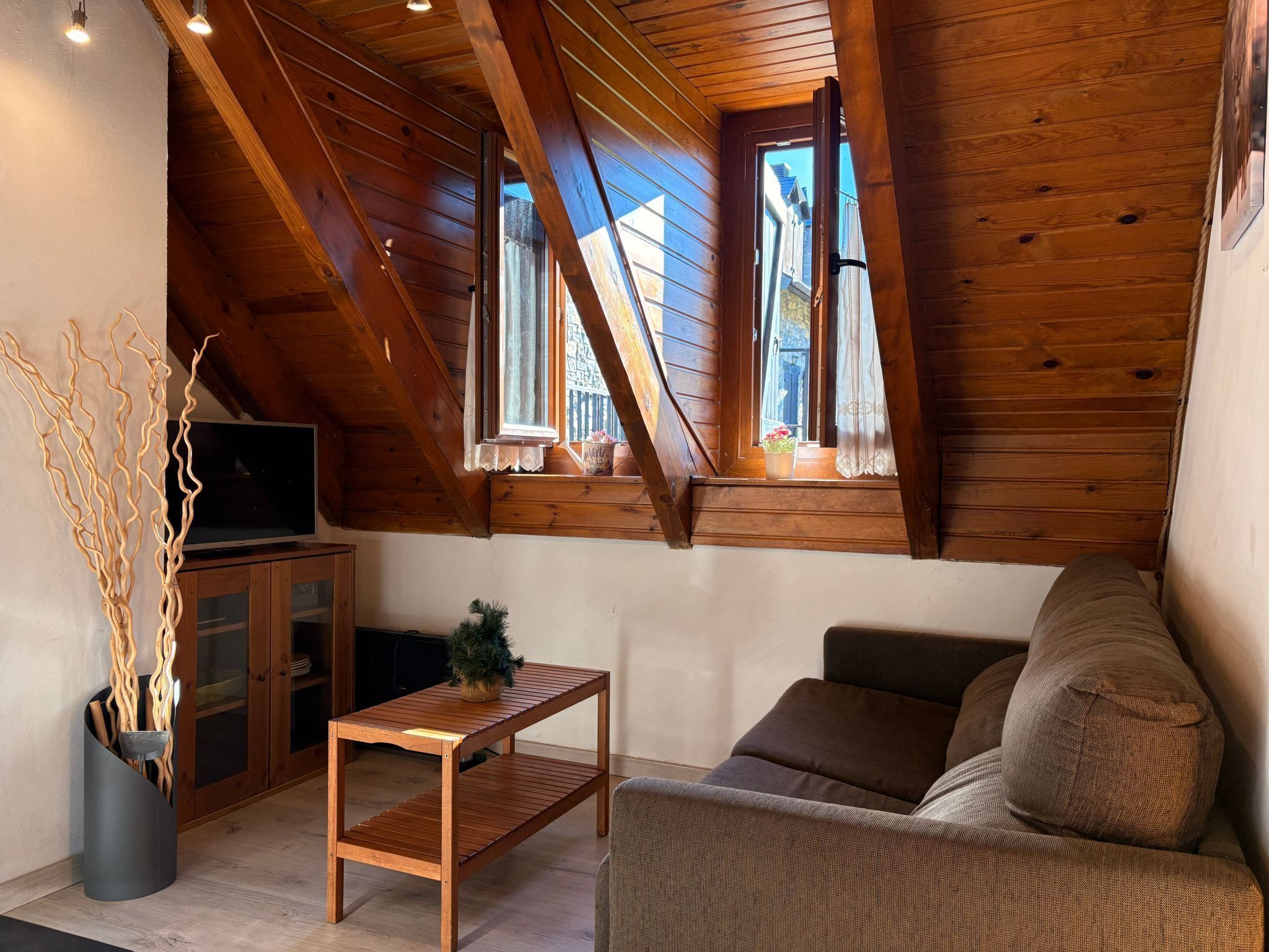 "Herbasabina 4". By Interhome - Macizo del Besiberri