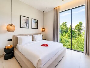1 bedroom, iron/ironing board, free WiFi, bed sheets - Private Pool Villa in Canggu • Walk to Cafes • Near Batu Bolong Beach (Bali)