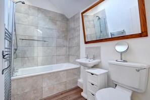 Towels - 2 Bed in Caernarfon (oc-76025) (Llanddeiniolen)