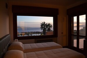 4 makuuhuonetta, silitysrauta/-lauta, ilmainen Wi-Fi, vuodevaatteet