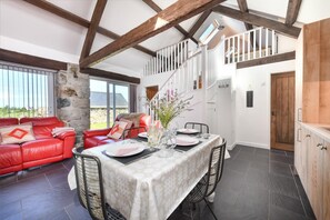 Interior - 2 Bed in Pwllheli (oc-63965) (Pwllheli)