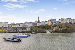 Marina - 4 Bed in Tenby (oc-25955) (Tenby)