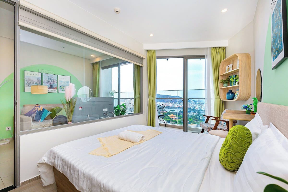 Apartment, 2 Bedrooms, City View | Desk, blackout drapes, iron/ironing board, free WiFi