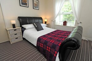 Iron/ironing board, free WiFi