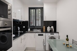 Fridge, microwave, oven, dishwasher