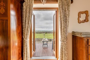 Interior - 3 Bed in Tywyn (oc-109043) (Llanegryn)
