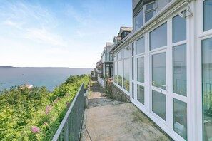 Property grounds - 4 Bed in Looe (oc-l30051) (Looe)