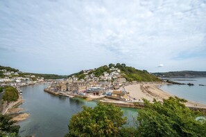 Beach - 4 Bed in Looe (oc-l30051) (Looe)