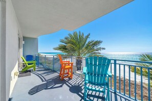 Property grounds - Sterling Breeze 307B • Gulf Front Luxury w/ Balcony & Resort Amenities ⭐ (Panama City Beach)