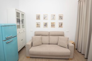 Living area - El Templete Suite 2 (Cordoba)