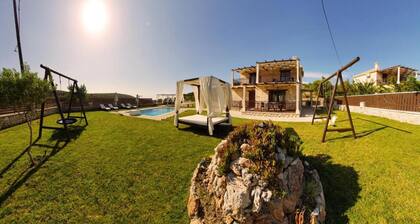 Impeccable 3-bed Villa in Anafonitria