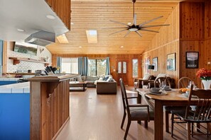 Dining - Solstice Shores Chalet, Hot Tub and Lake Views (Fawnskin)