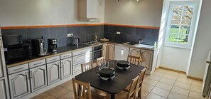 Private kitchen - Birthdays, Holidays, Team Building, Group Rentals 1h Toulouse (Puymaurin)