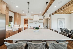Dining - Crabstar|Easy Beach Access|Private Pool & Golf Cart (Inlet Beach)
